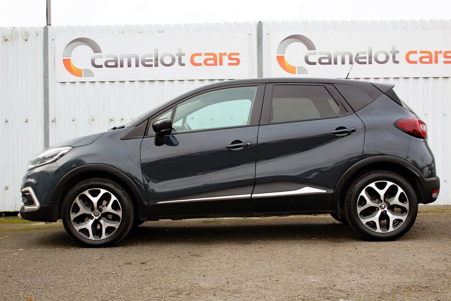 Used Renault Captur 2017 for sale - 76430866: Photo 5