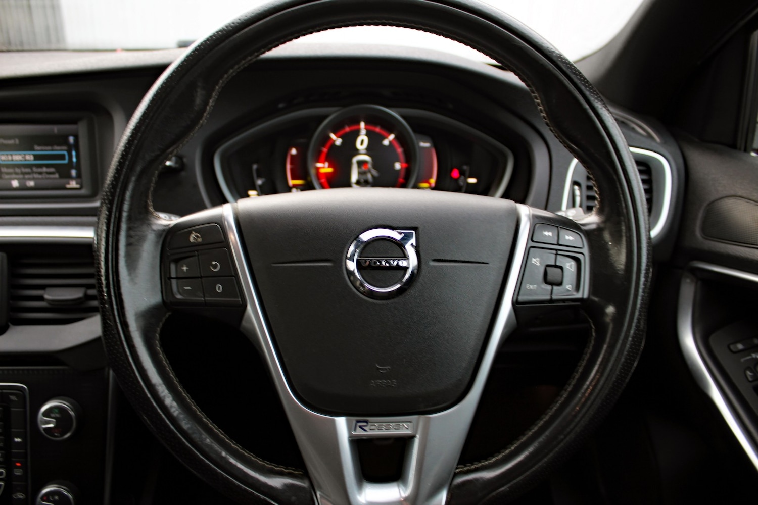 Used Volvo V40 2016 for sale - 77423336: Photo 22