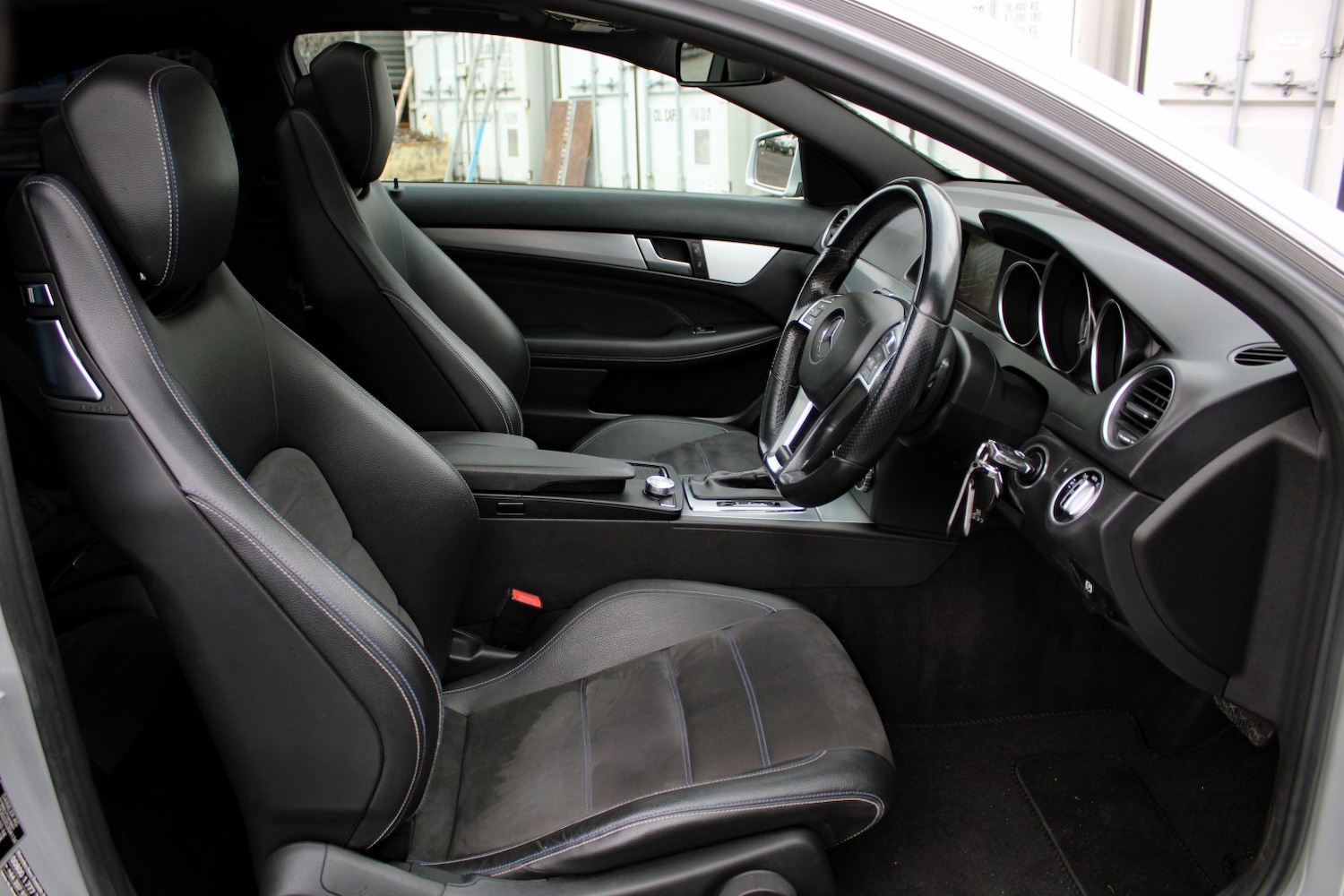 Used Mercedes-Benz C Class 2014 for sale - 76376866: Photo 15