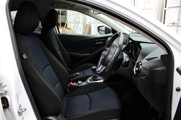 Used Mazda Mazda2 2017 for sale - 76313963: Photo 15