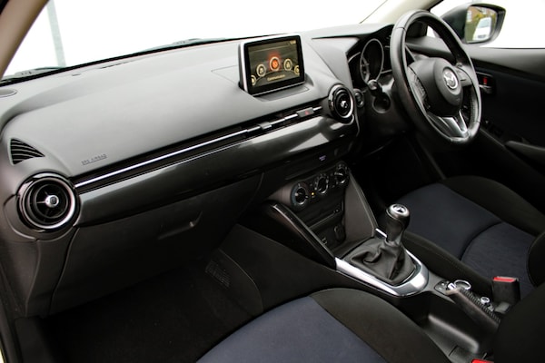 Used Mazda Mazda2 2017 for sale - 76313963: Photo 17