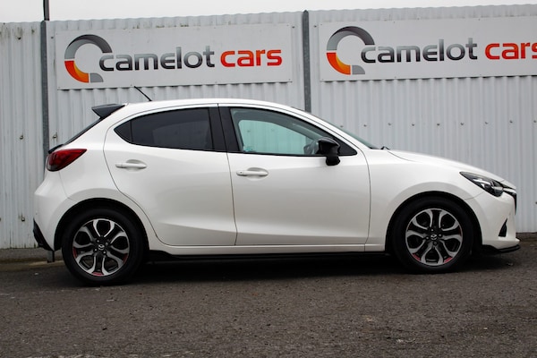 Used Mazda Mazda2 2017 for sale - 76313963: Photo 6