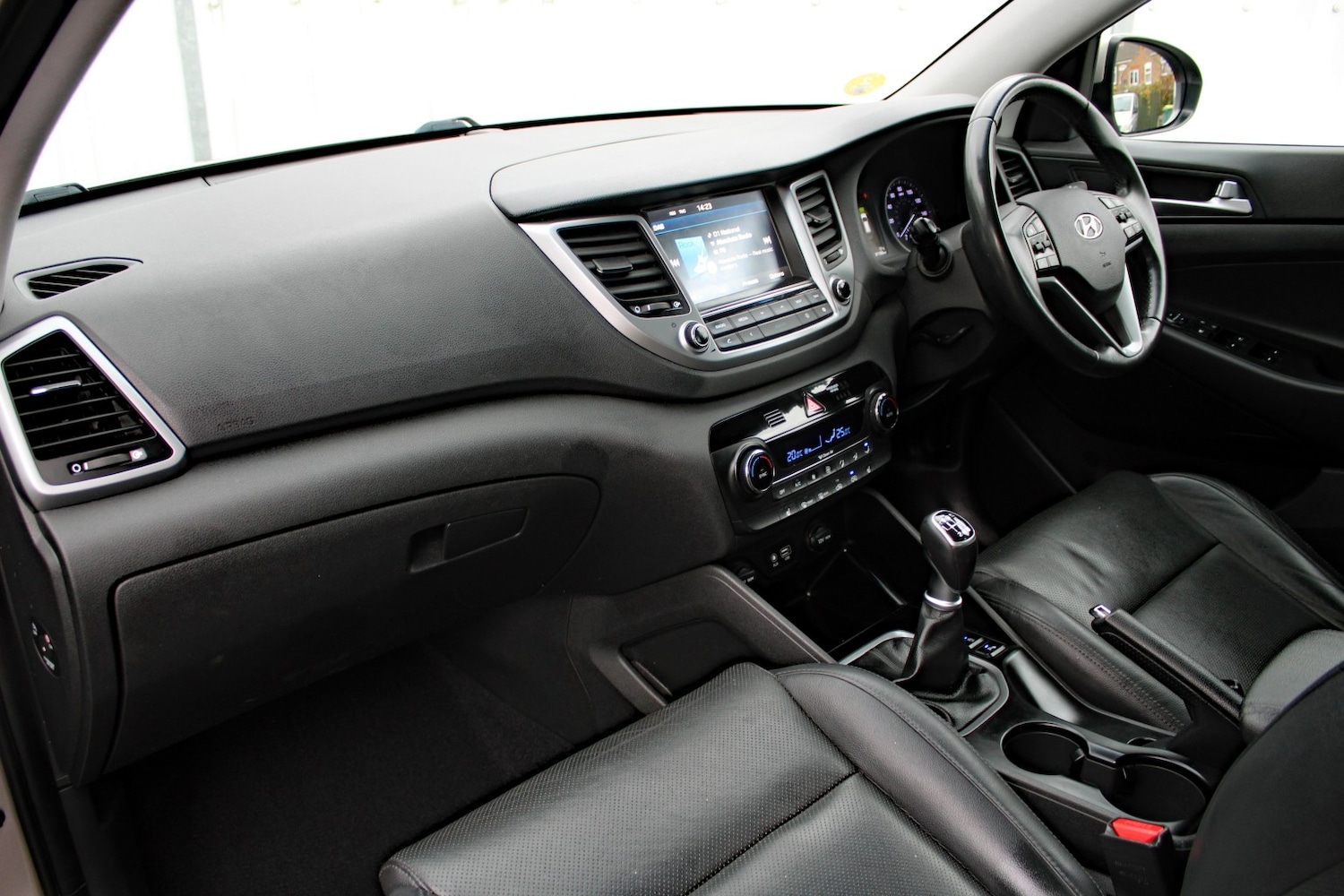 Used Hyundai TUCSON 2017 for sale - 76591601: Photo 18