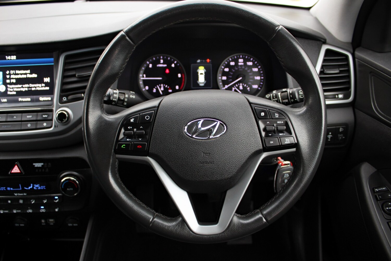 Used Hyundai TUCSON 2017 for sale - 76591601: Photo 21