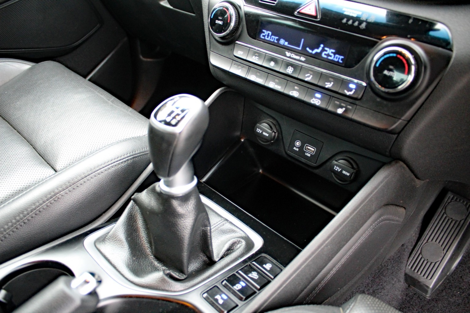 Used Hyundai TUCSON 2017 for sale - 76591601: Photo 25