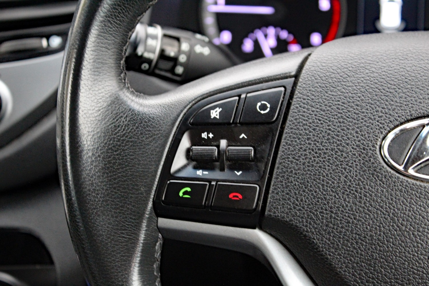 Used Hyundai TUCSON 2017 for sale - 76591601: Photo 29