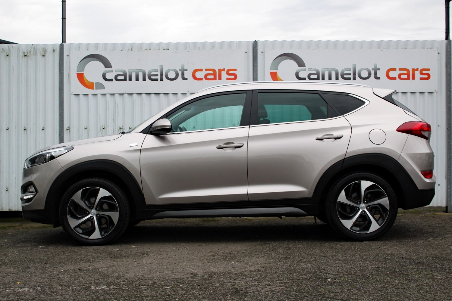 Used Hyundai TUCSON 2017 for sale - 76591601: Photo 5