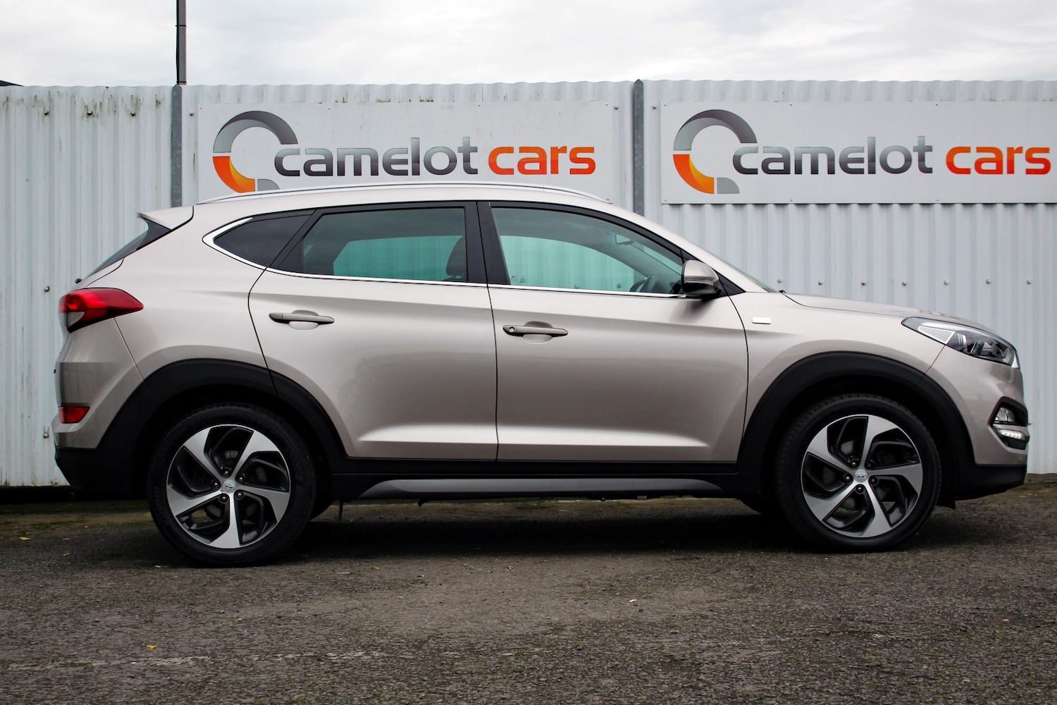 Used Hyundai TUCSON 2017 for sale - 76591601: Photo 6