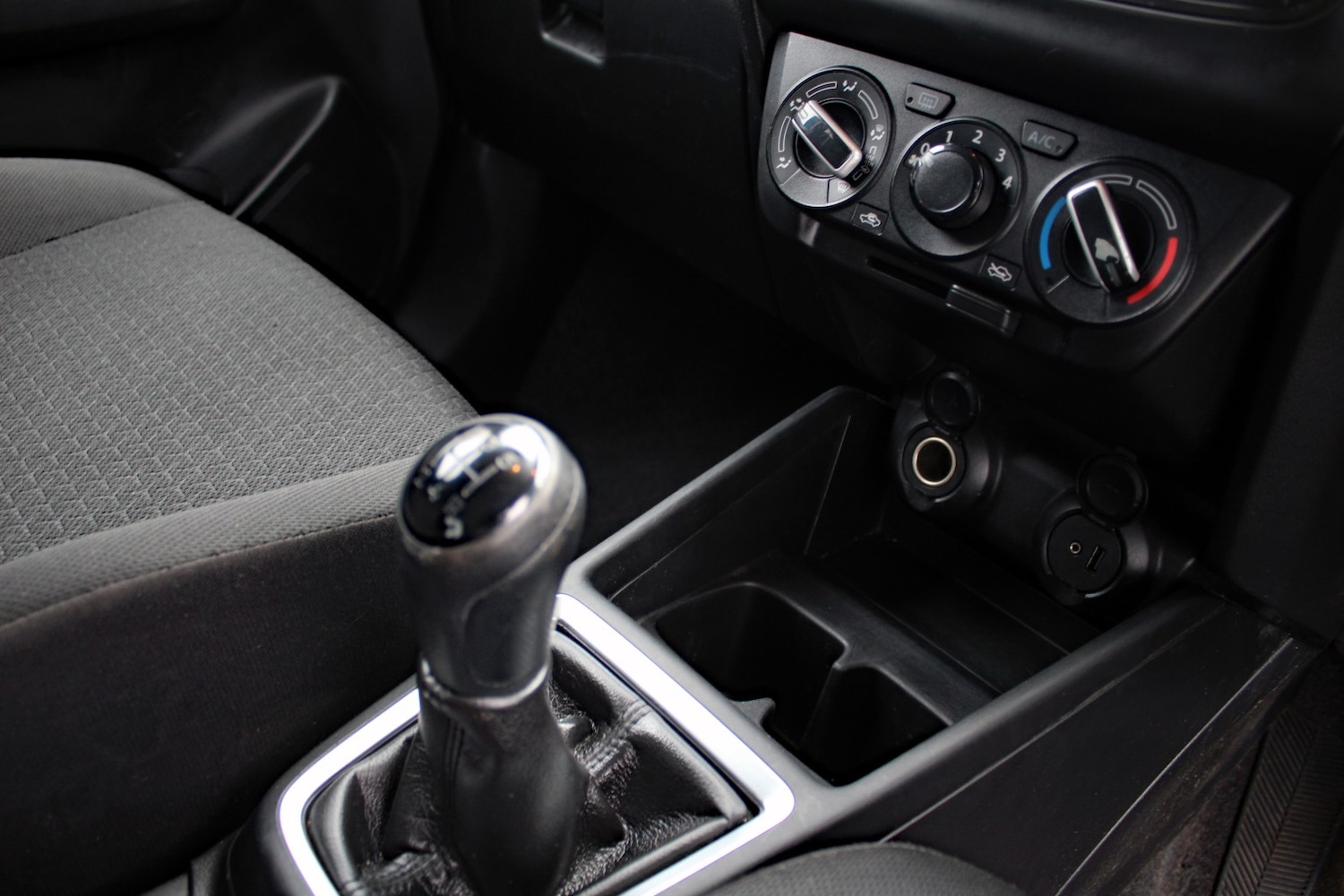 Used Suzuki Swift 2019 for sale - 77423345: Photo 22