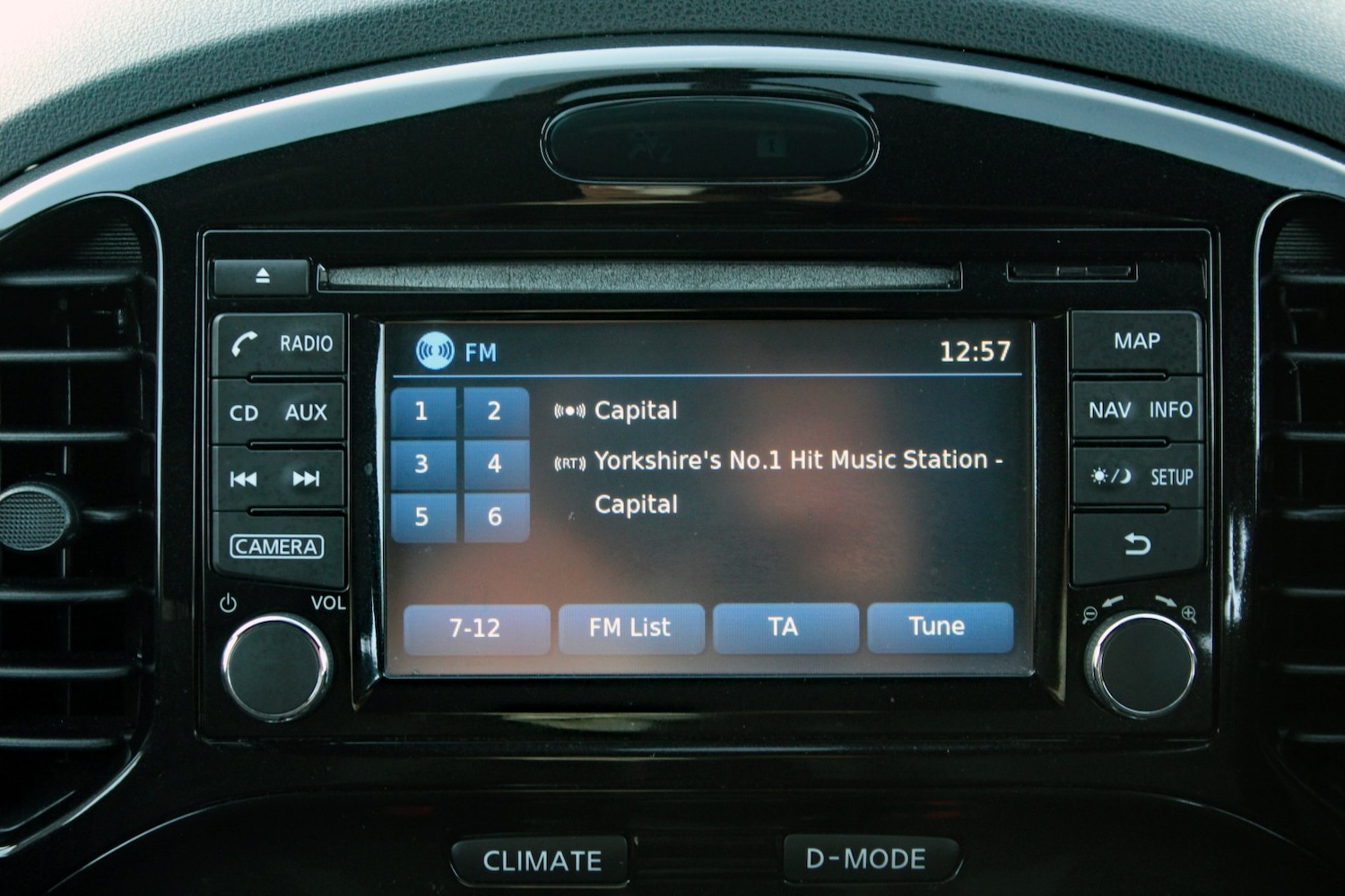 Used Nissan Juke 2014 for sale - 76712409: Photo 26