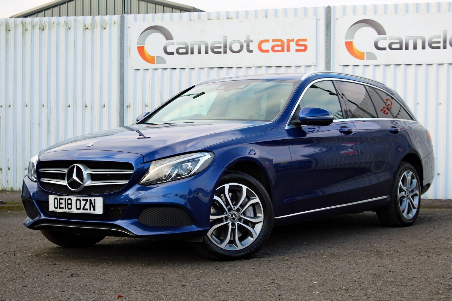 Used Mercedes-Benz C-Class 2018 for sale - 76093766: Photo 2