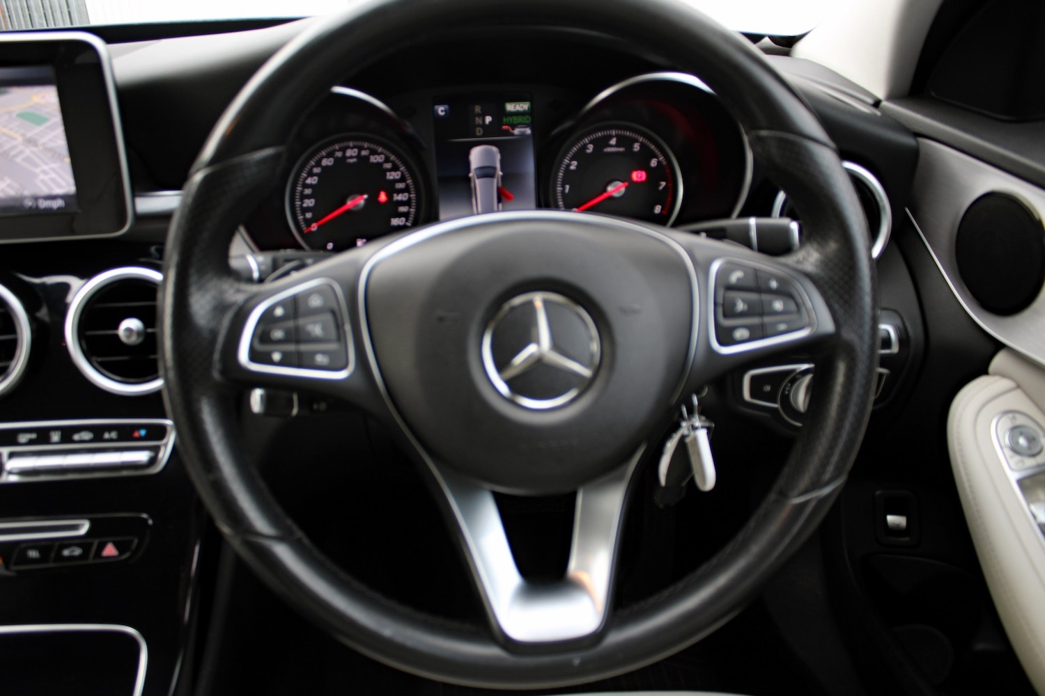 Used Mercedes-Benz C-Class 2018 for sale - 76093766: Photo 22