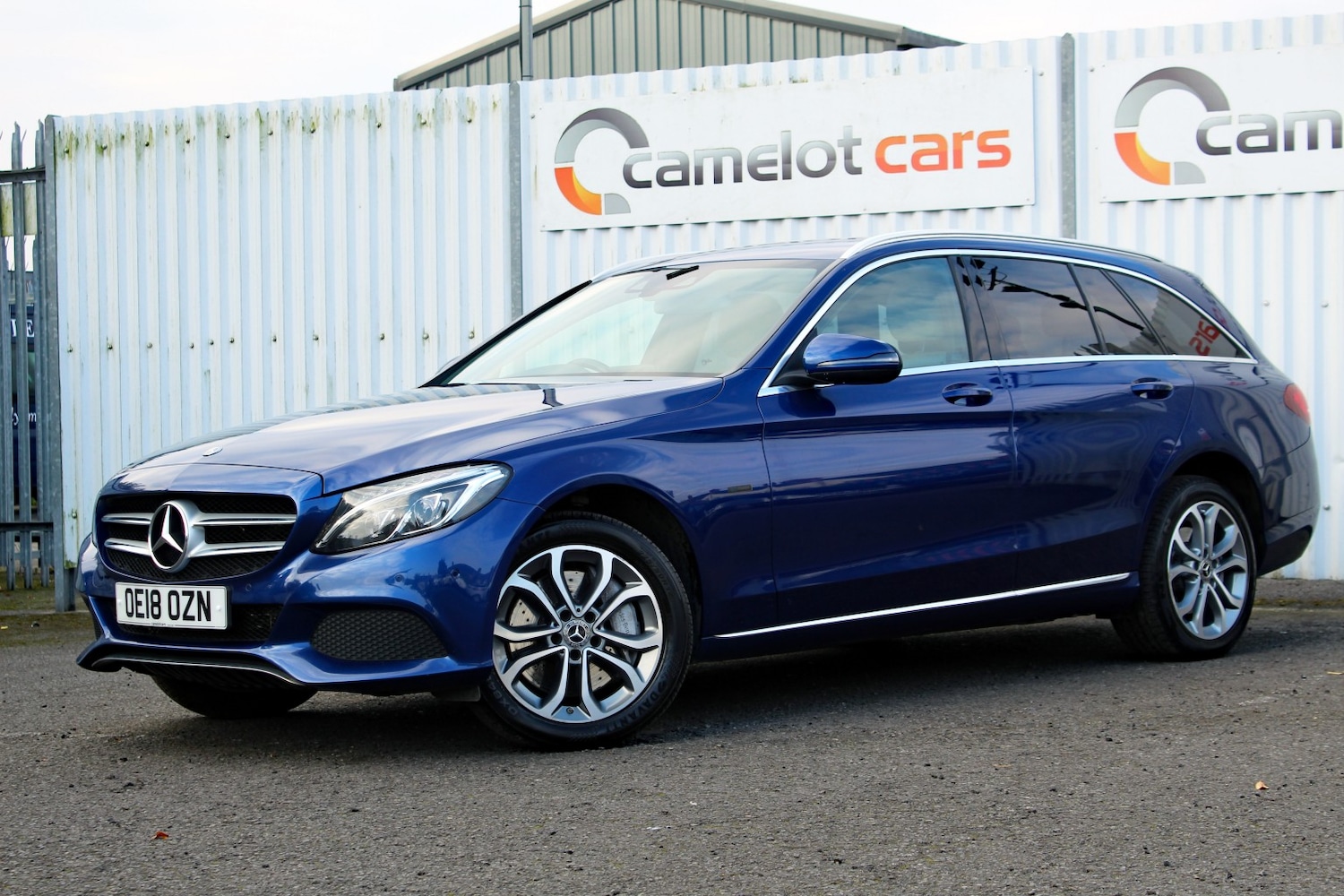 Used Mercedes-Benz C-Class 2018 for sale - 76093766: Photo 3