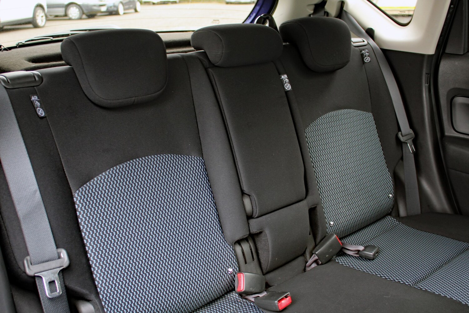 Used Nissan Note 2015 for sale - 76070333: Photo 15