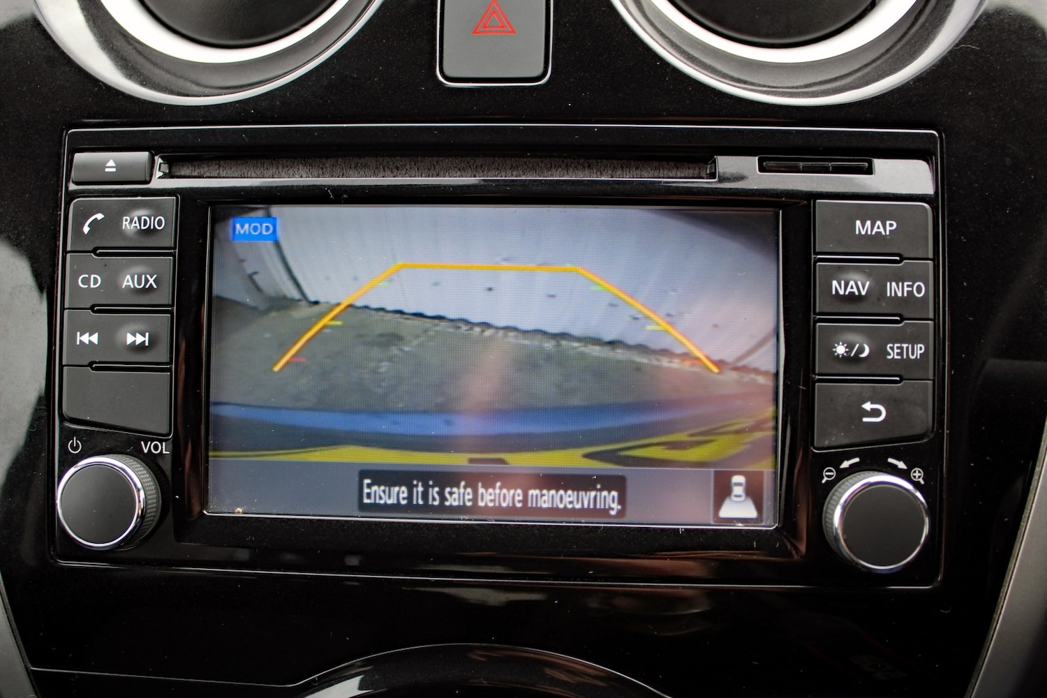 Used Nissan Note 2015 for sale - 76070333: Photo 19