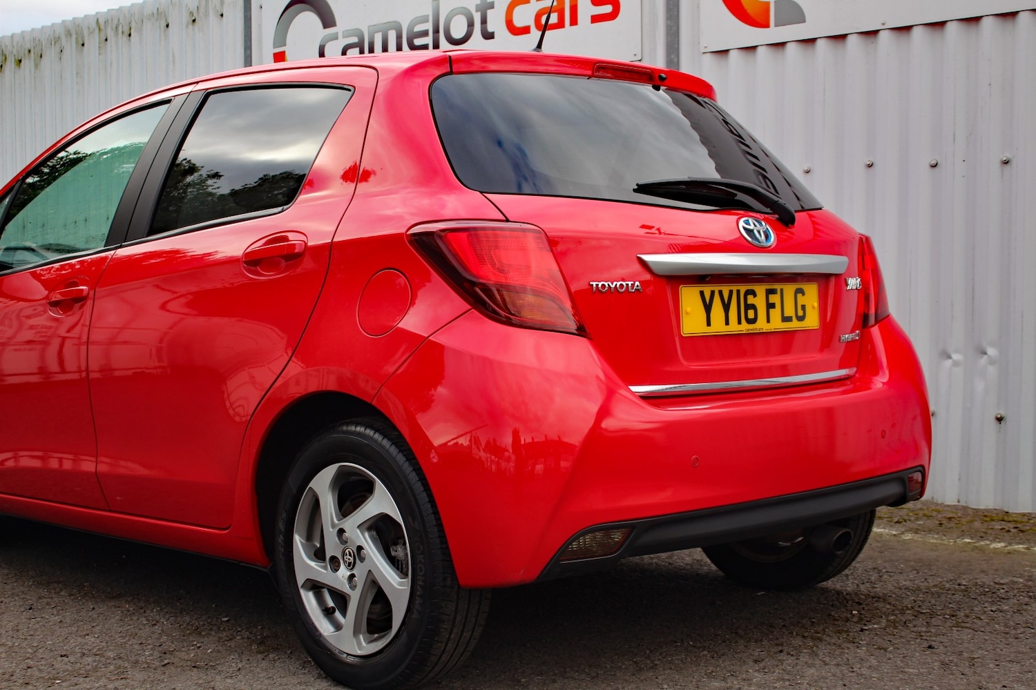 Used Toyota Yaris 2016 for sale - 76225213: Photo 11