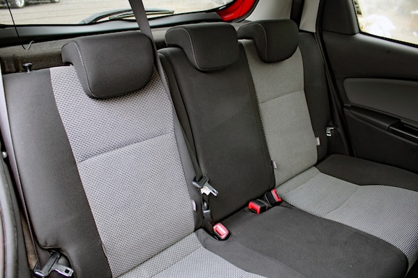 Used Toyota Yaris 2016 for sale - 76225213: Photo 16