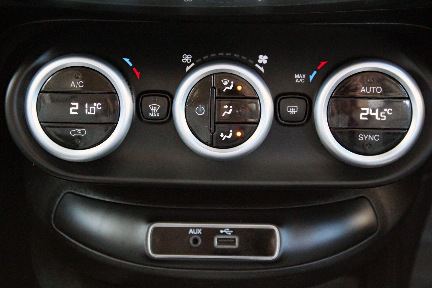 Used Fiat 500X 2016 for sale - 76793427: Photo 26