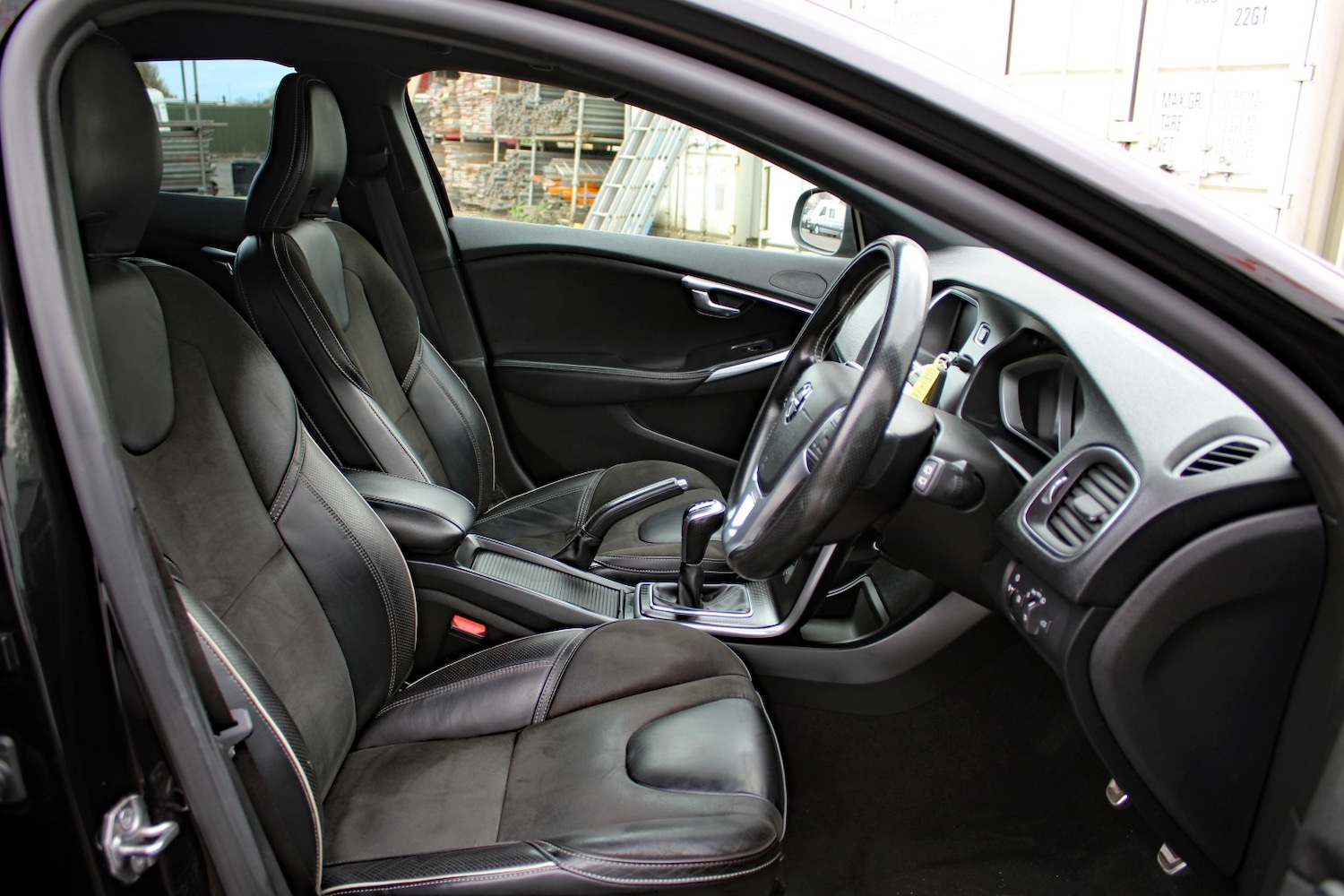 Used Volvo V40 2018 for sale - 78004457: Photo 15