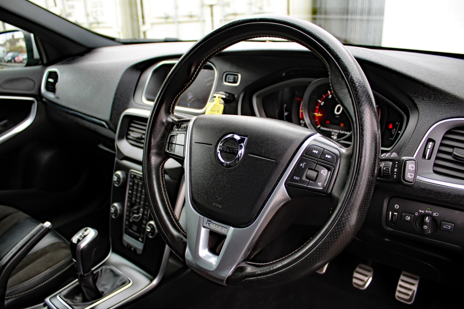 Used Volvo V40 2018 for sale - 78004457: Photo 17