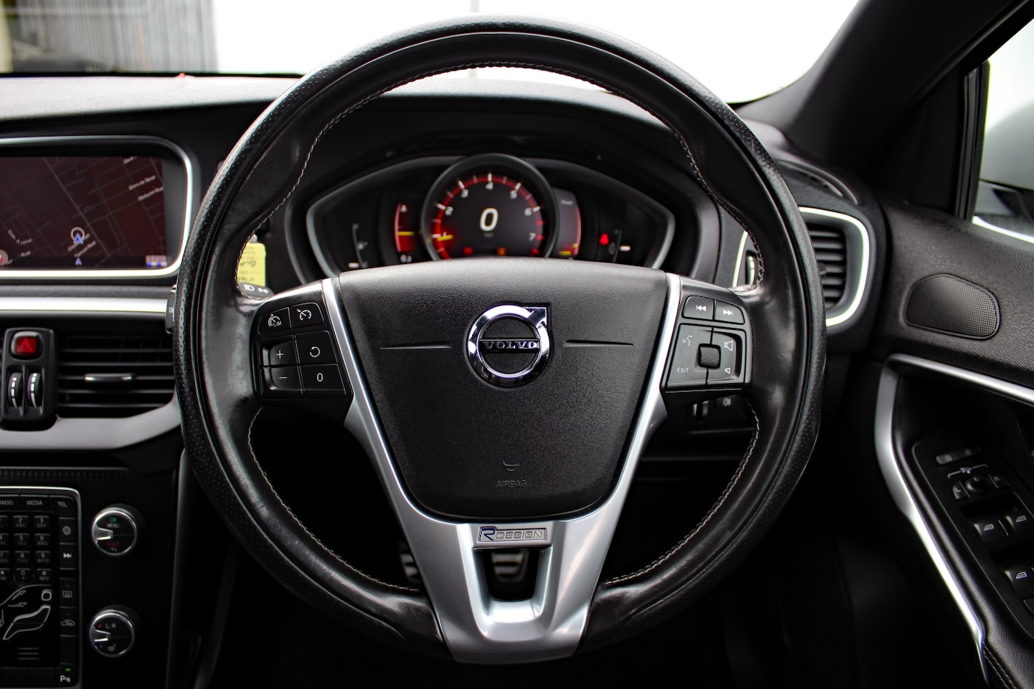 Used Volvo V40 2018 for sale - 78004457: Photo 22