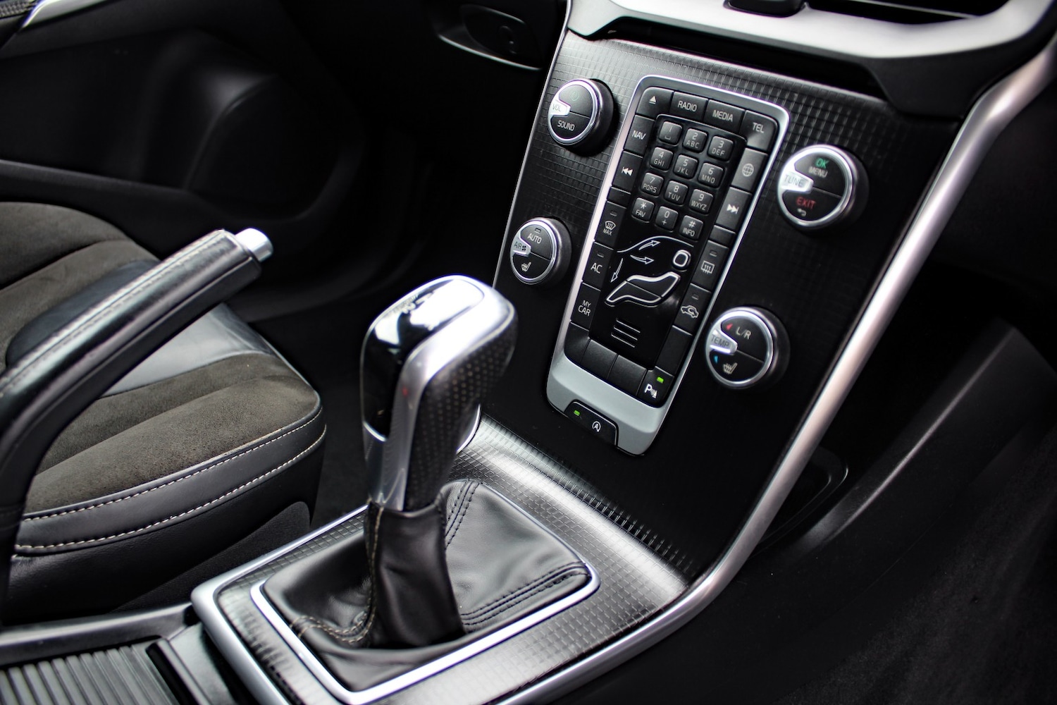 Used Volvo V40 2018 for sale - 78004457: Photo 24