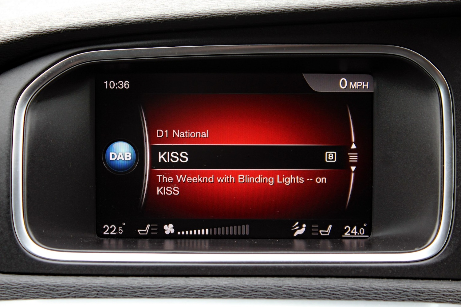 Used Volvo V40 2018 for sale - 78004457: Photo 25