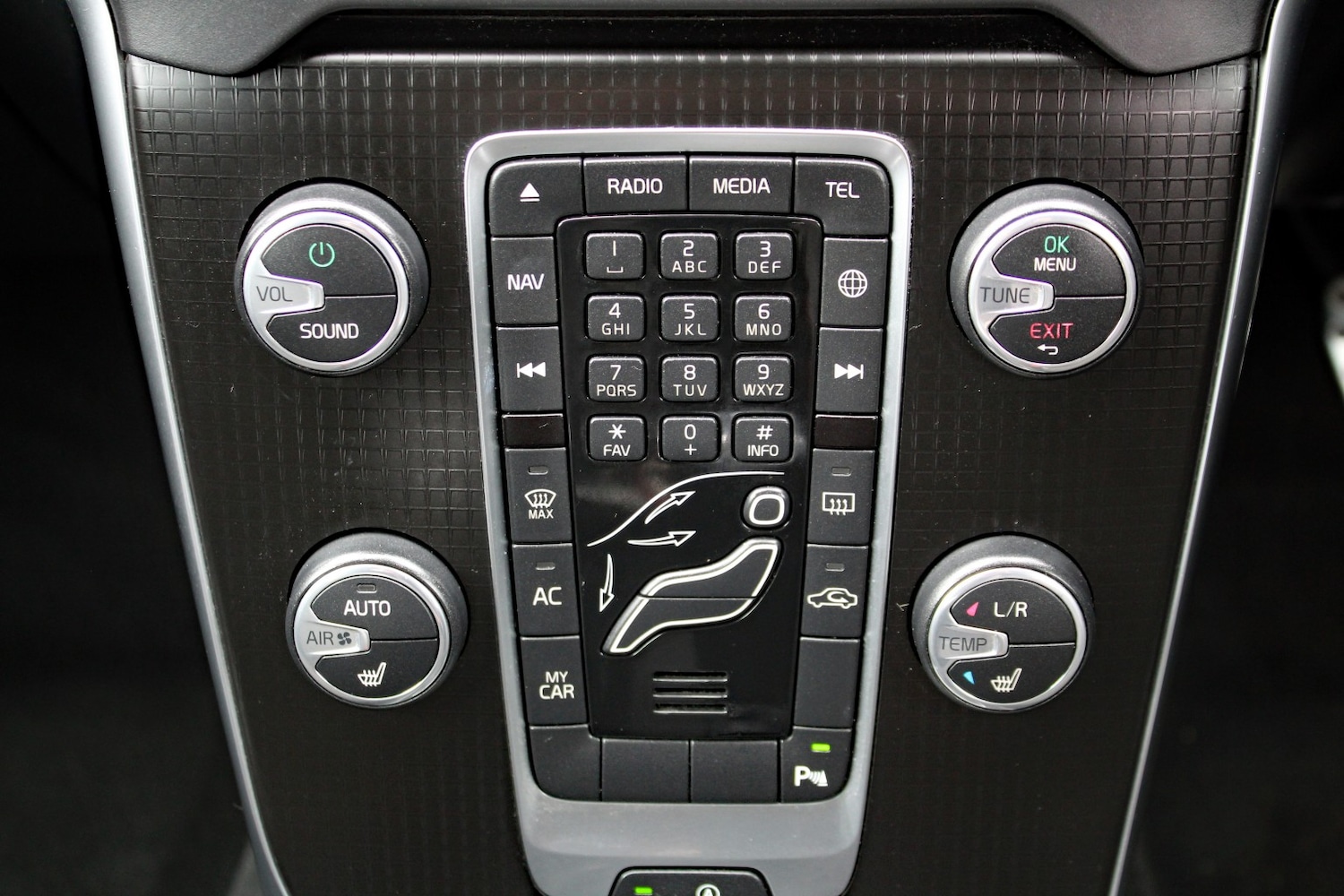 Used Volvo V40 2018 for sale - 78004457: Photo 26