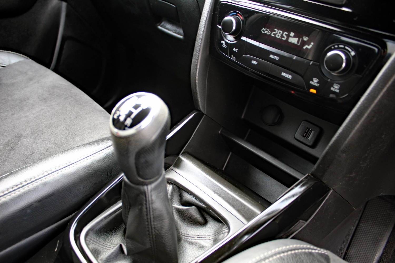 Used Suzuki Vitara 2018 for sale - 77609971: Photo 25