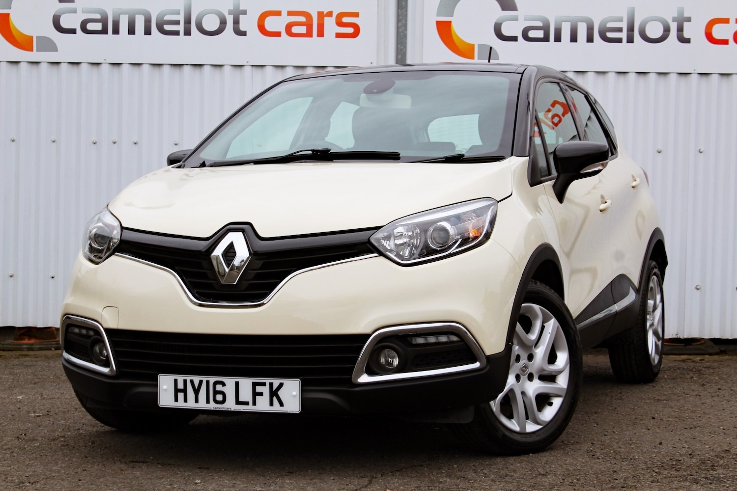 Used Renault Captur 2016 for sale - 78004450: Photo 1