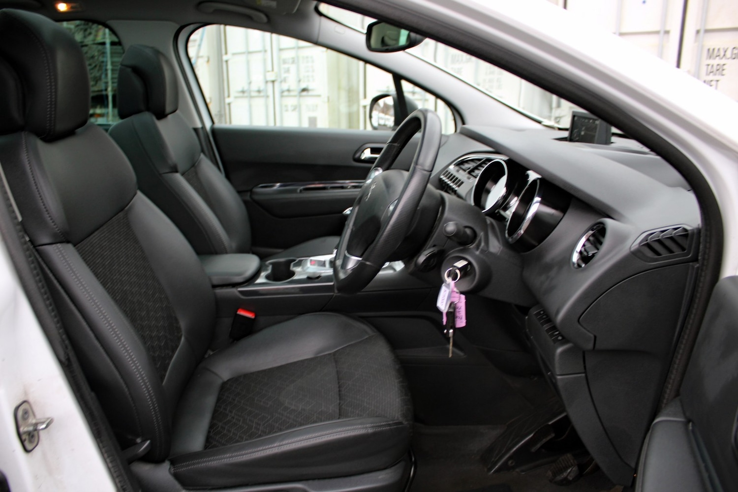 Used Peugeot 3008 2015 for sale - 77478072: Photo 15