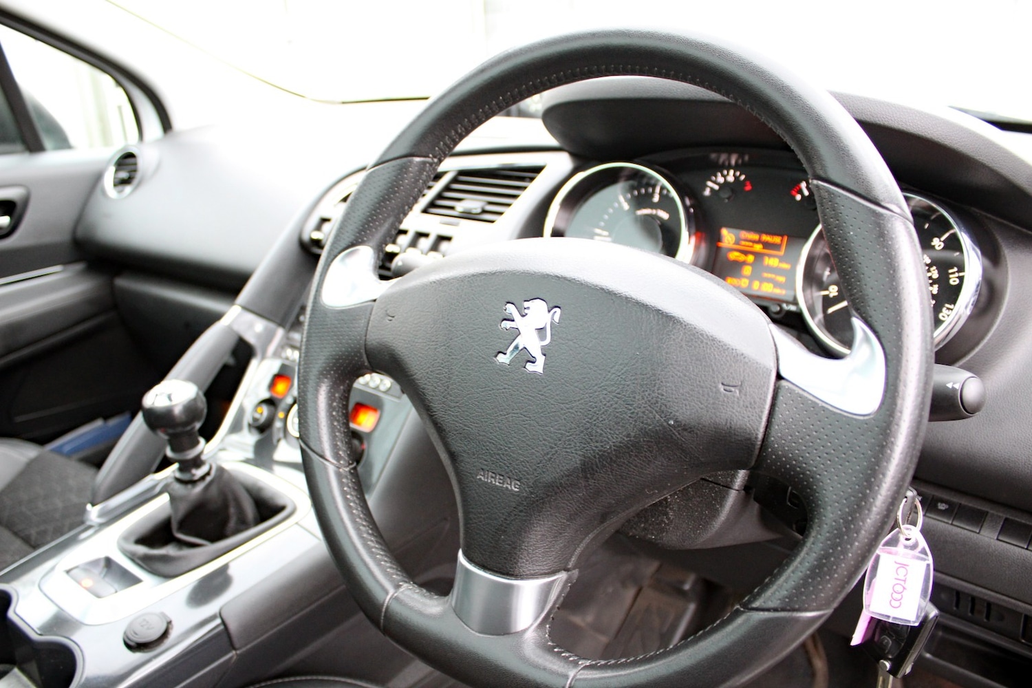 Used Peugeot 3008 2015 for sale - 77478072: Photo 17