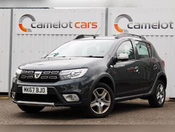 Used Dacia Sandero Stepway 2017 for sale - 79668397: Photo
