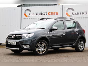 Used Dacia Sandero Stepway 2017 for sale - 79668397: Photo