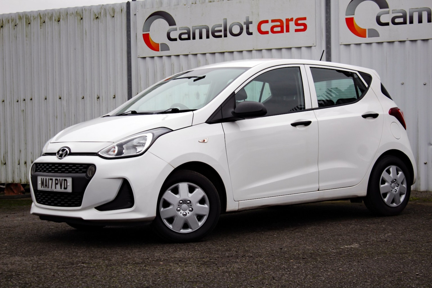 Used Hyundai i10 2017 for sale - 77453127: Photo 3