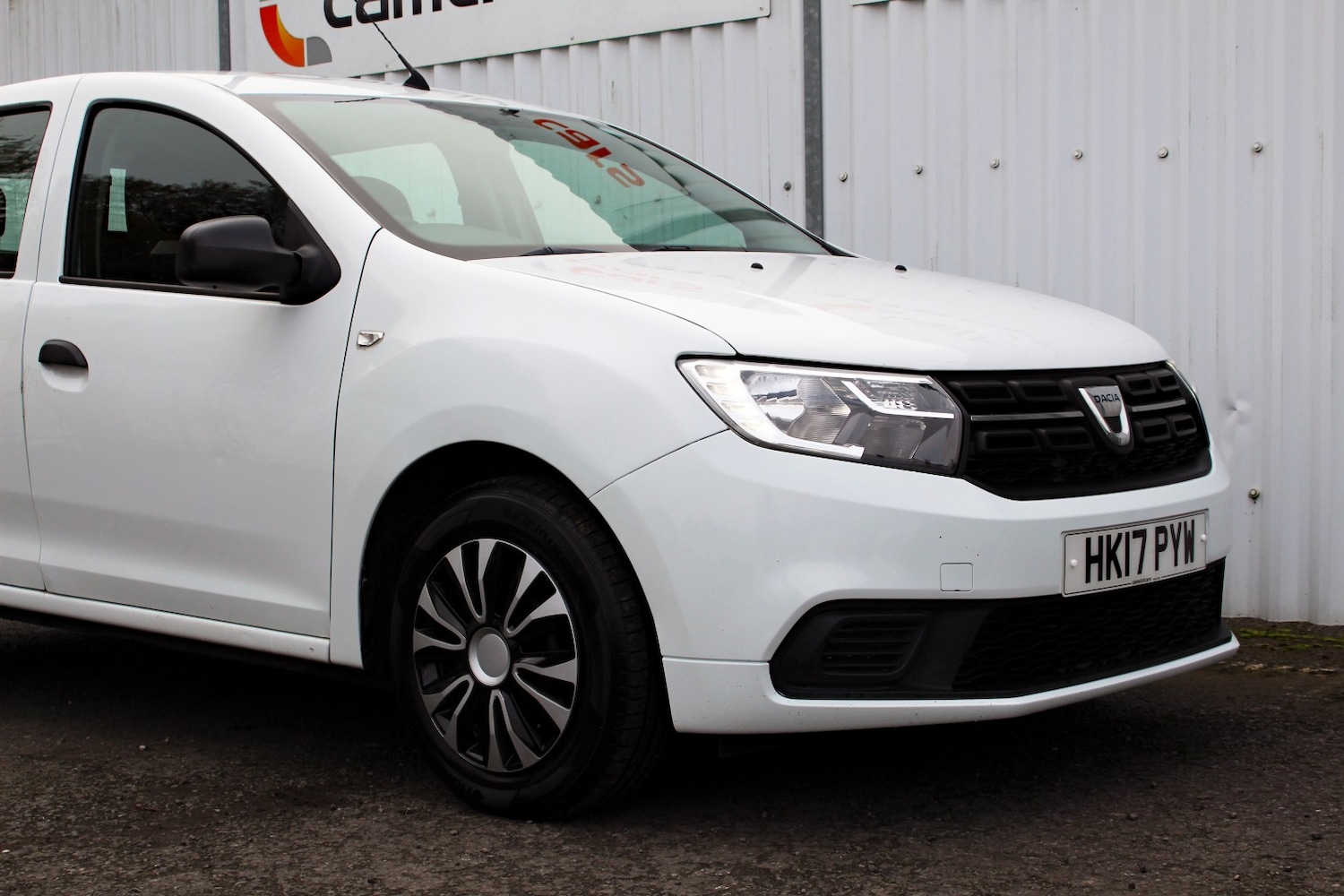Used Dacia Sandero 2017 for sale - 76571153: Photo 11