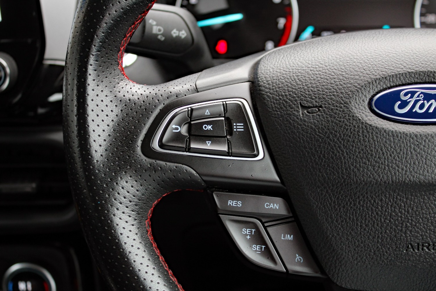 Used Ford Ecosport 2018 for sale - 76643375: Photo 27