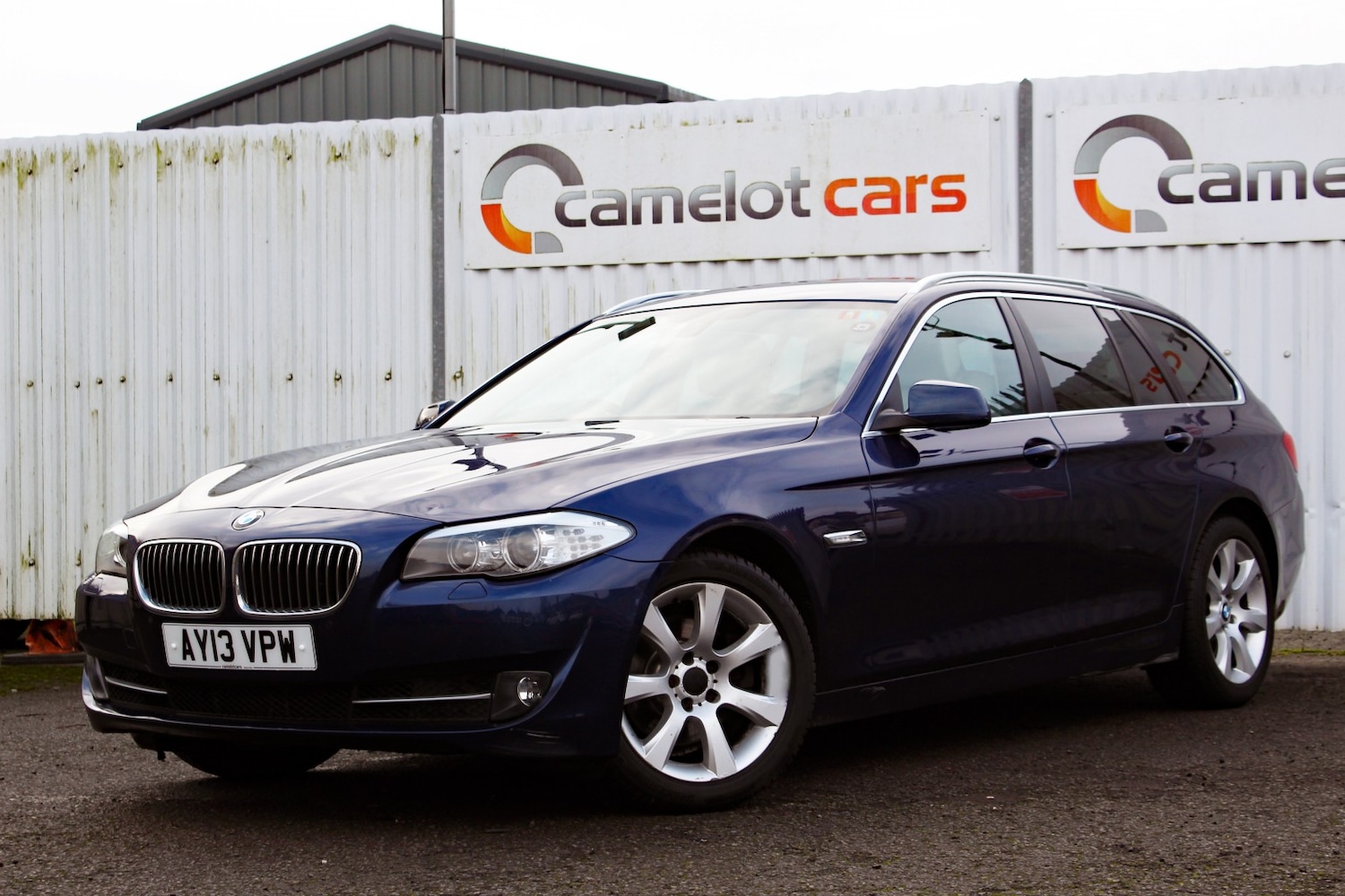 Used BMW 5 Series 2013 for sale - 77264460: Photo 2
