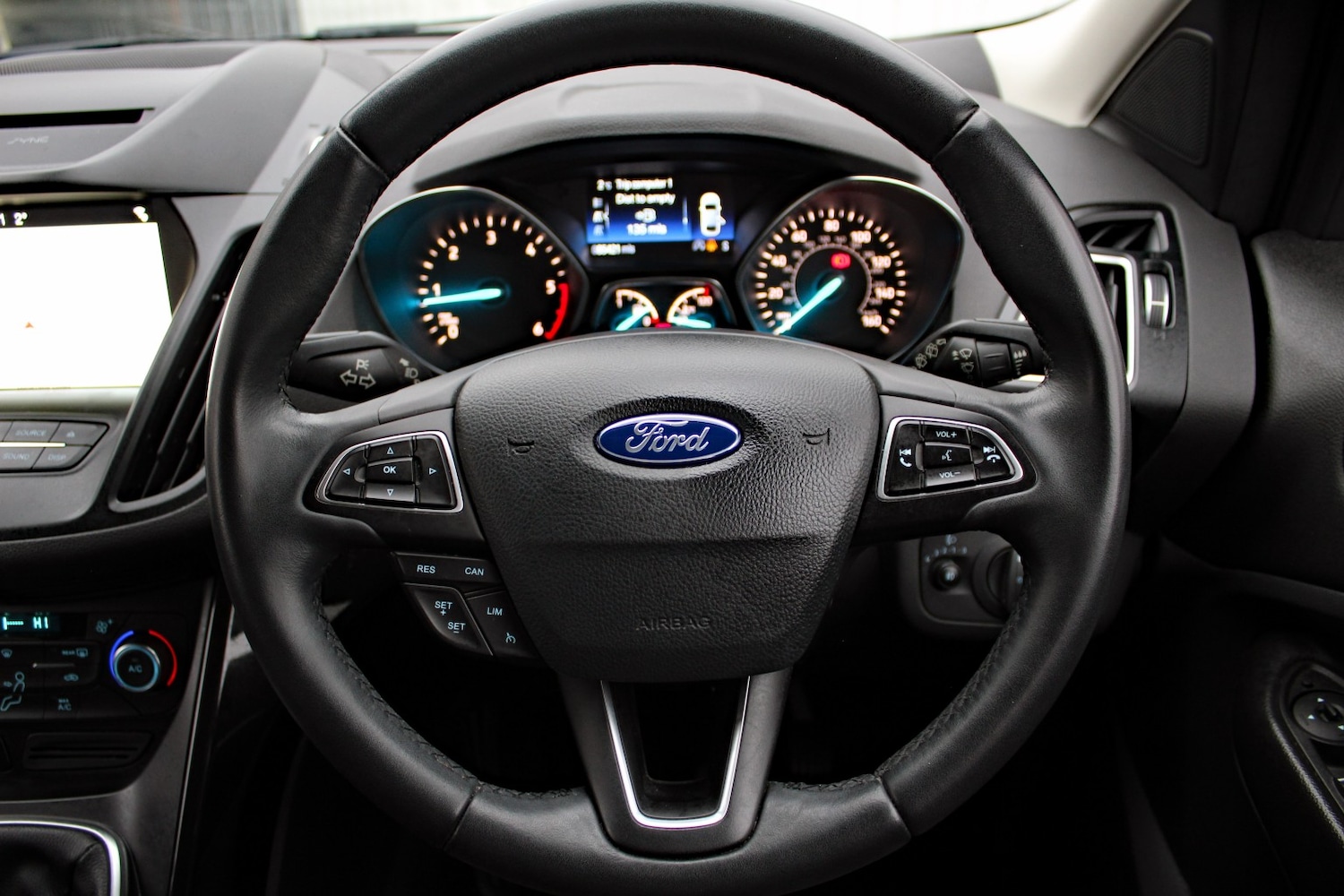 Used Ford Kuga 2018 for sale - 77438434: Photo 24