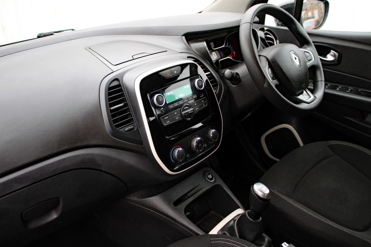 Used Renault Captur 2019 for sale - 77453122: Photo 18