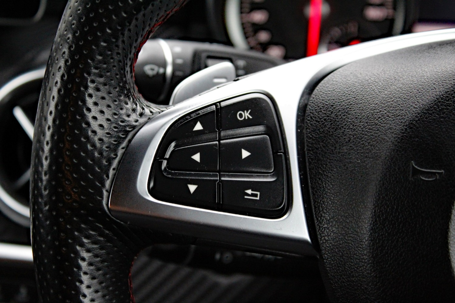 Used Mercedes-Benz A-Class 2017 for sale - 77201326: Photo 26