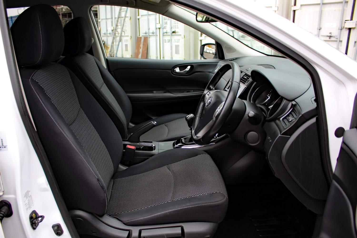 Used Nissan Pulsar 2015 for sale - 76559906: Photo 15