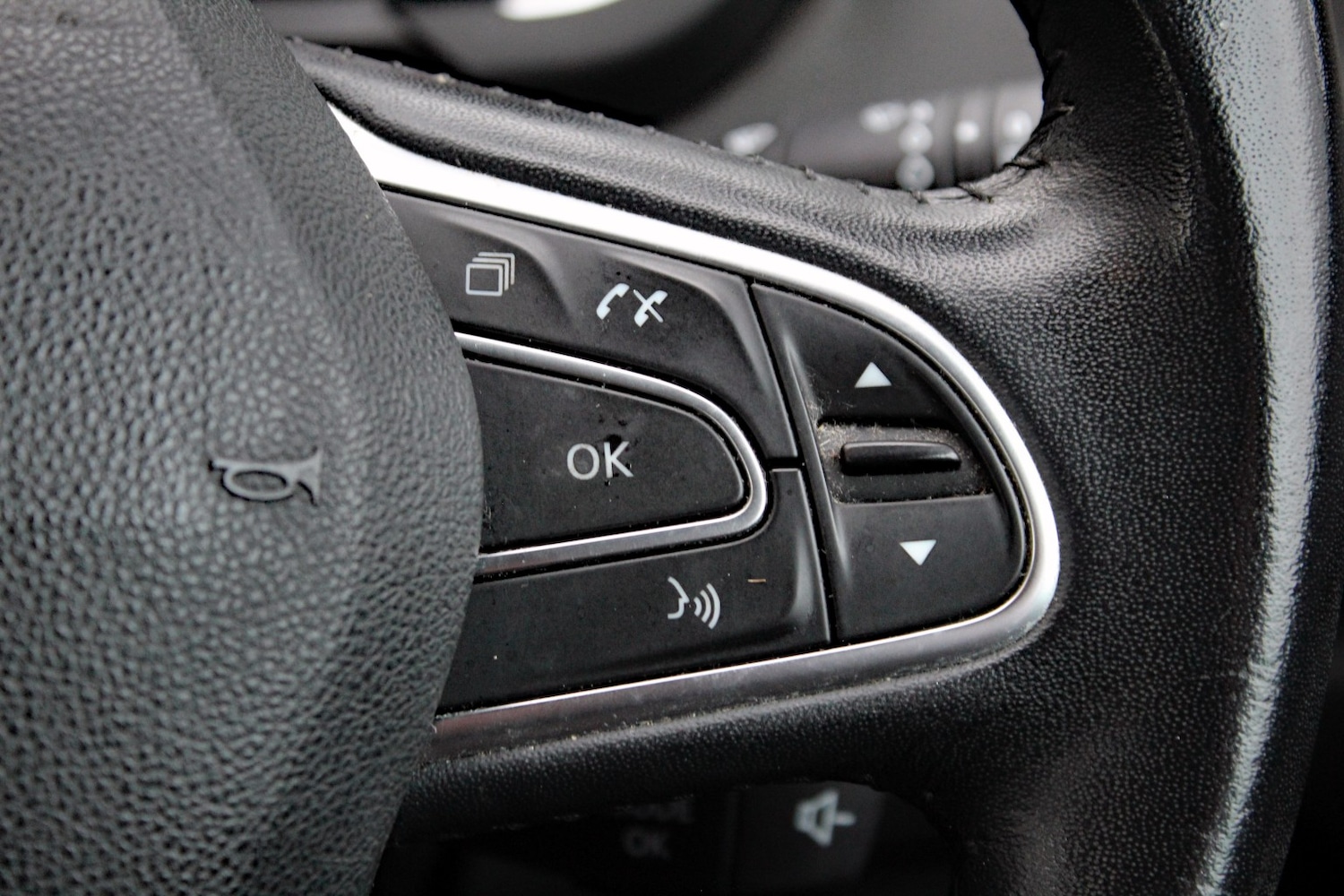 Used Renault Scenic 2017 for sale - 77201331: Photo 28