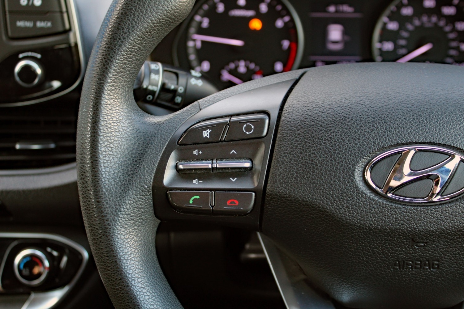 Used Hyundai i30 2018 for sale - 78057106: Photo 25