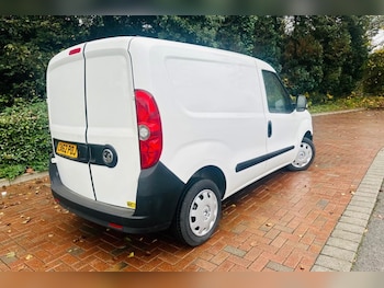 Used Vauxhall Combo 2013 for sale - 76231662: Photo