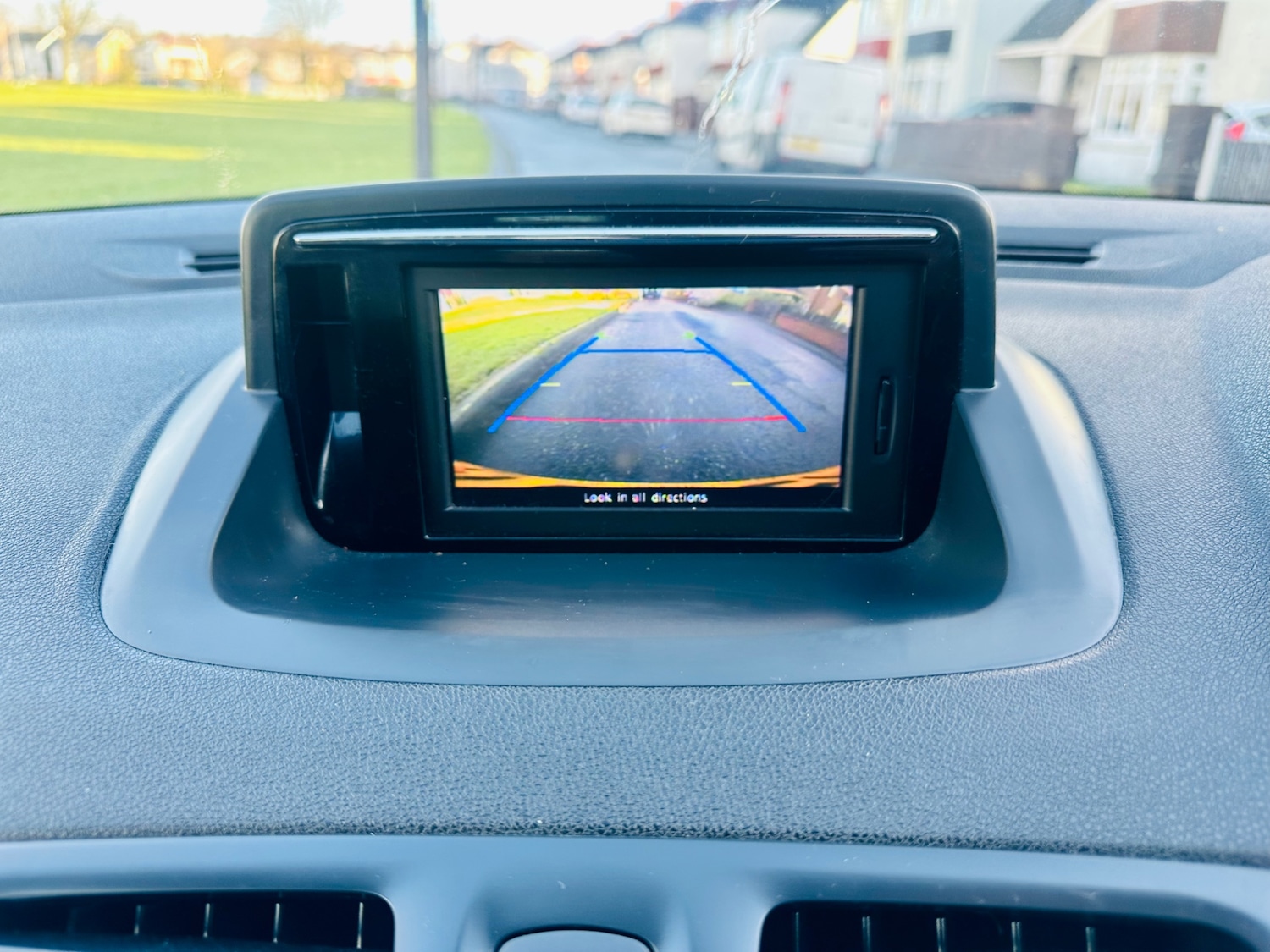 Used Renault Megane 2012 for sale - 77220330: Photo 9