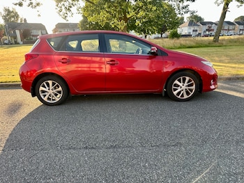 Used Toyota Auris 2014 for sale - 79198758: Photo