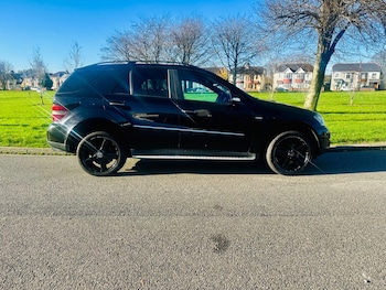 Used Mercedes-Benz M Class 2008 for sale - 76599398: Photo