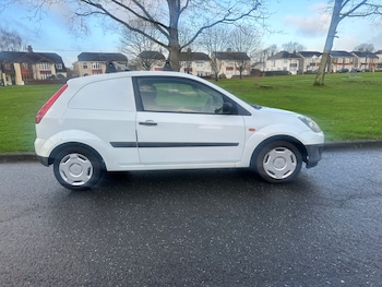 Used Ford Fiesta 2006 for sale - 76892200: Photo
