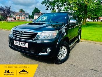 Used Toyota Hilux 2014 for sale - 78744909: Photo